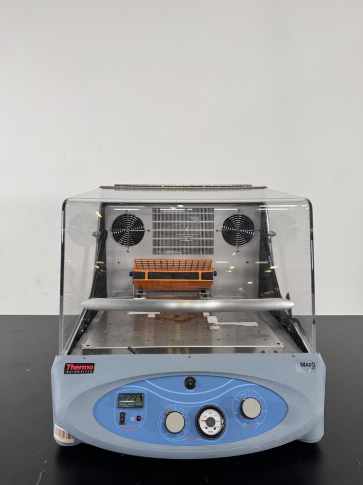 Image of Thermo Scientific MaxQ 4000 Incubator Shaker